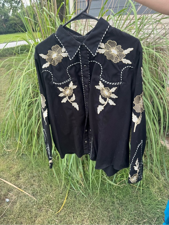 Roper Tops - Roper Black Button-Down Shirt with Gold Floral Embroidery